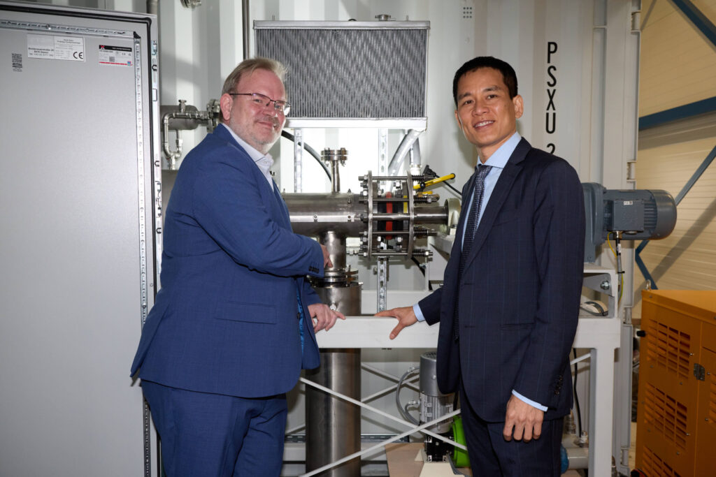 Weltneuheit „Made in Austria“: Dezentrales Biomasse-Kleinkraftwerk mit revolutionärer Technologie